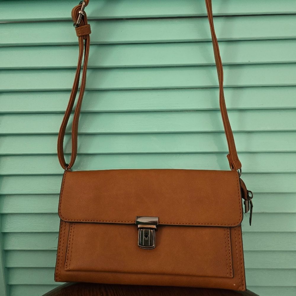 Tan Crossbody Leather Pocketbook Purse with Adjustable Strap